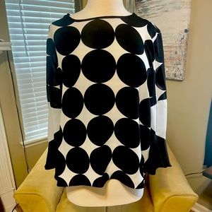 SOLD Chico’s Size 2 (fits 12/14)